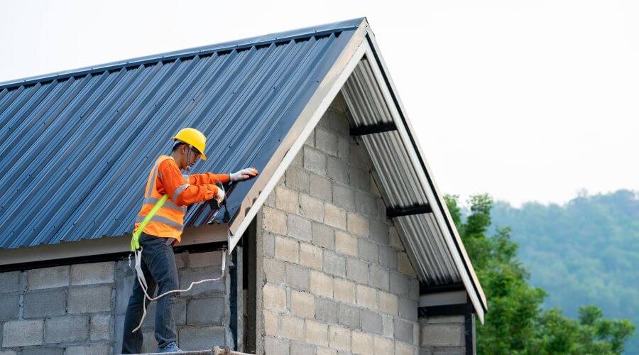Professional Flat Roofing Installation in Grandview, WA